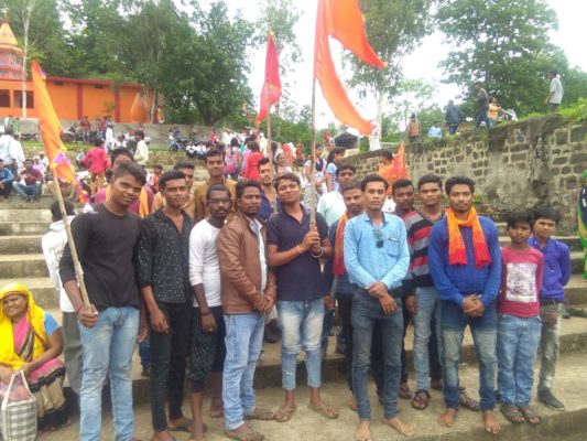 ताप्ती संरक्षण अभियान के तहत पहली बार कोलगांव घाट तक दर्जनों गांव के लोगो ने निकाली पैदल ध्वज यात्रा , विधायक हेमंत खंडेलवाल की उपस्थिति में हुआ ताप्ती दुग्धाभिषेक