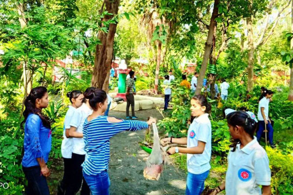 स्व'छता अभियान को युवा अपनी व्यक्तिगत मूहिम बनाएं:डॉ.तिवारी