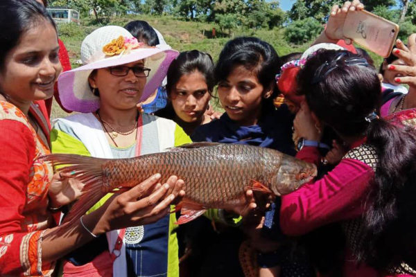 प्राणिशास्त्र के विद्यार्थियों ने शैक्षणिक भम्रण